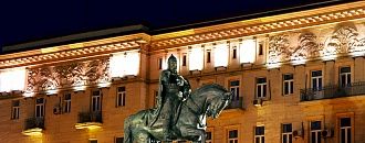 Подсветка памятника Юрию Долгорукому